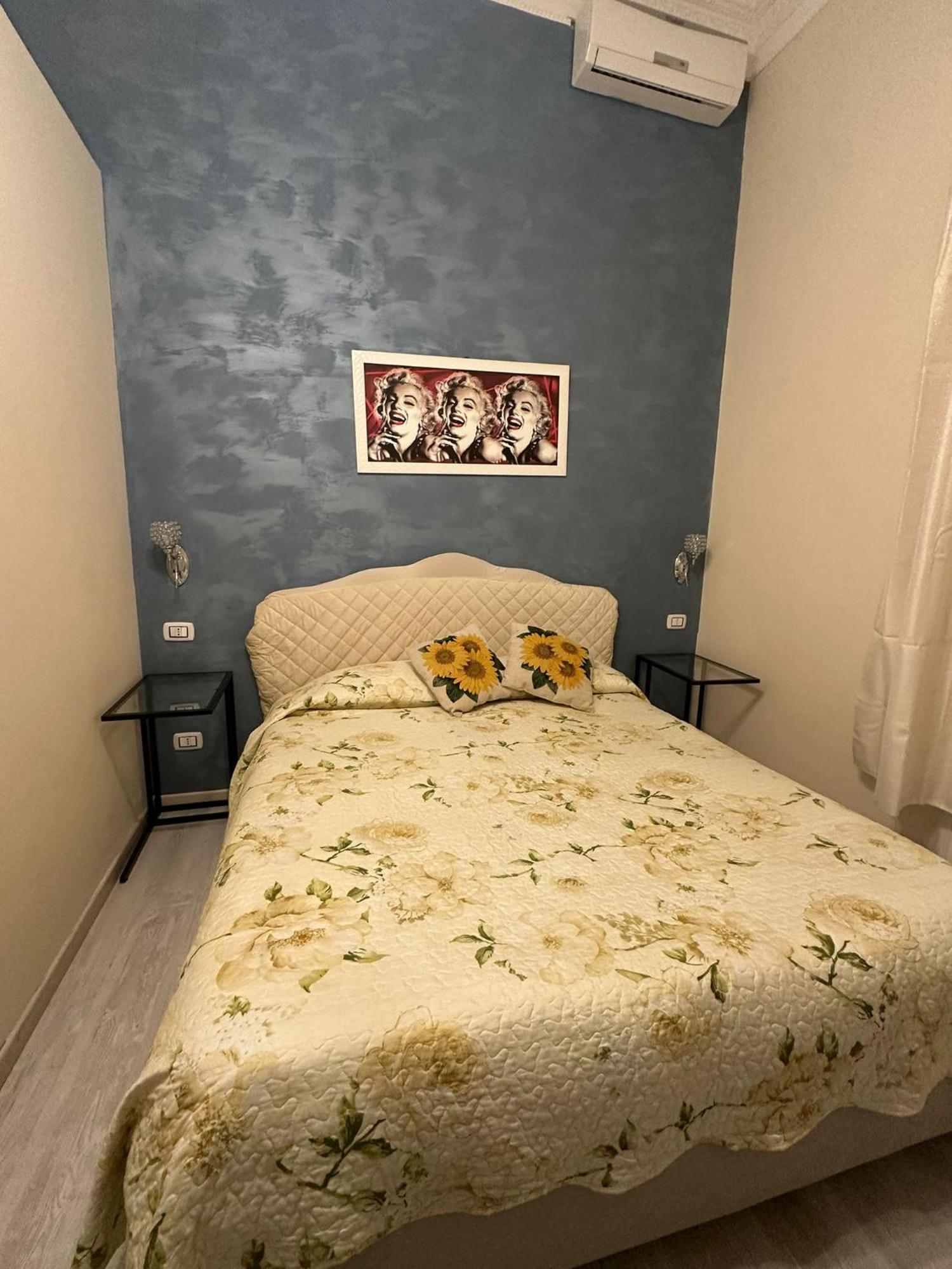 Marcelina Holidays Rooms Roma Exterior foto